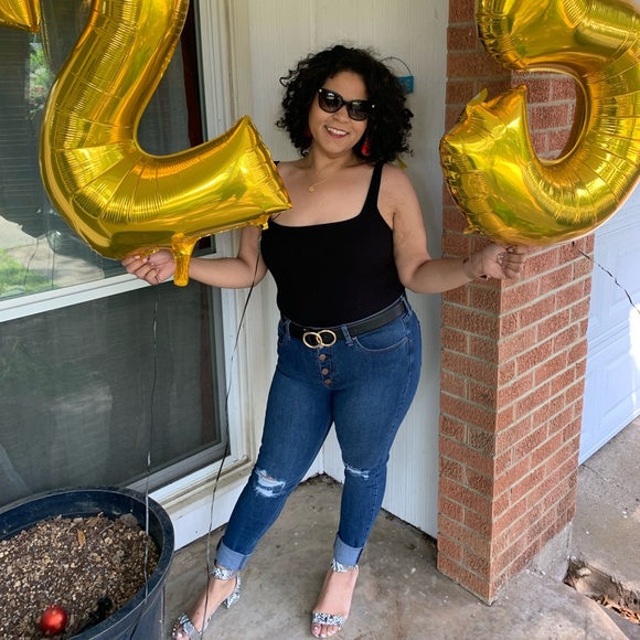 Meet your Posher, Raquel - Picture 7 of 14